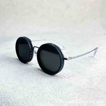 Lens Circle Thick Transparent
