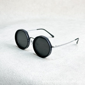 Lens Circle Thick Silver